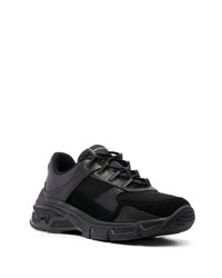 schwarze Leder niedrige Sneakers von Emporio Armani