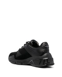 schwarze Leder niedrige Sneakers von Emporio Armani