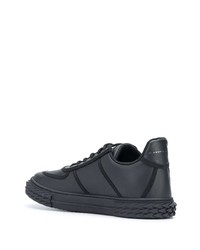 schwarze Leder niedrige Sneakers von Giuseppe Zanotti