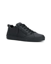 schwarze Leder niedrige Sneakers von Crime London