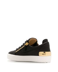 schwarze Leder niedrige Sneakers von Giuseppe Zanotti