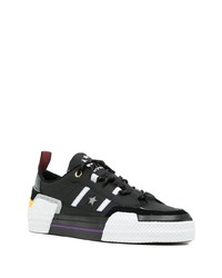 schwarze Leder niedrige Sneakers von Converse