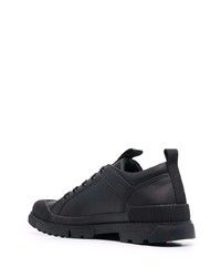 schwarze Leder niedrige Sneakers von VERSACE JEANS COUTURE