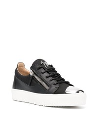 schwarze Leder niedrige Sneakers von Giuseppe Zanotti