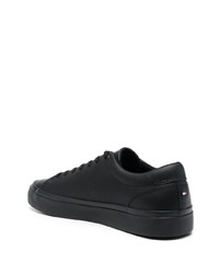 schwarze Leder niedrige Sneakers von Tommy Hilfiger