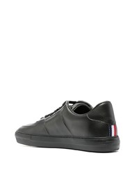 schwarze Leder niedrige Sneakers von Moncler