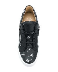 schwarze Leder niedrige Sneakers von Giuseppe Zanotti Design