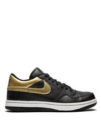 schwarze Leder niedrige Sneakers von Nike