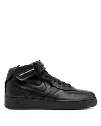 schwarze Leder niedrige Sneakers von Nike