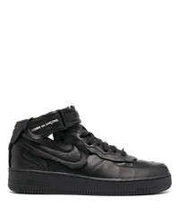 schwarze Leder niedrige Sneakers von Nike