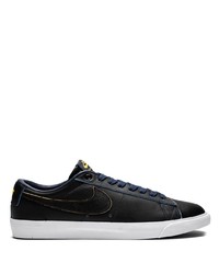 schwarze Leder niedrige Sneakers von Nike