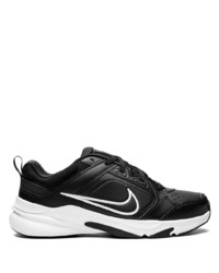 schwarze Leder niedrige Sneakers von Nike