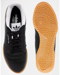 schwarze Leder niedrige Sneakers von adidas