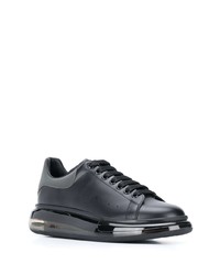 schwarze Leder niedrige Sneakers von Alexander McQueen