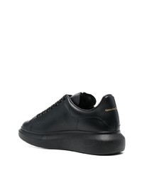 schwarze Leder niedrige Sneakers von Alexander McQueen