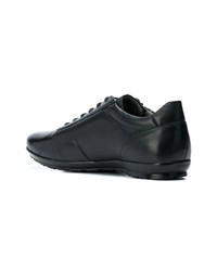 schwarze Leder niedrige Sneakers von Geox