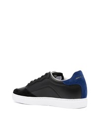 schwarze Leder niedrige Sneakers von Armani Exchange