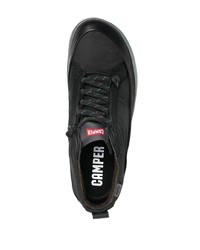 schwarze Leder niedrige Sneakers von Camper