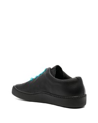 schwarze Leder niedrige Sneakers von Camper