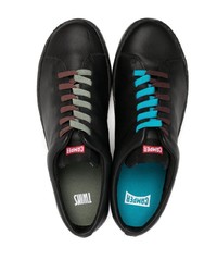 schwarze Leder niedrige Sneakers von Camper