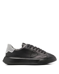 schwarze Leder niedrige Sneakers von Philippe Model Paris