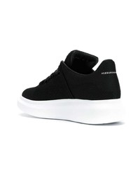 schwarze Leder niedrige Sneakers von Alexander McQueen