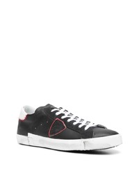 schwarze Leder niedrige Sneakers von Philippe Model Paris