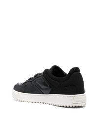 schwarze Leder niedrige Sneakers von Emporio Armani