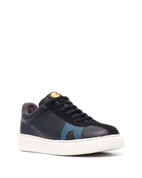 schwarze Leder niedrige Sneakers von Camper