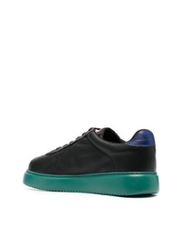 schwarze Leder niedrige Sneakers von Camper