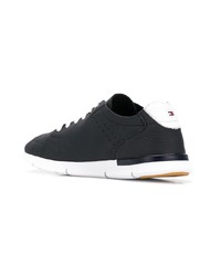 schwarze Leder niedrige Sneakers von Tommy Hilfiger