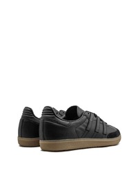 schwarze Leder niedrige Sneakers von adidas