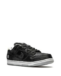 schwarze Leder niedrige Sneakers von Nike