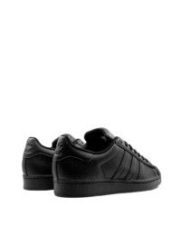 schwarze Leder niedrige Sneakers von adidas