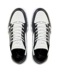 schwarze Leder niedrige Sneakers von Giuseppe Zanotti