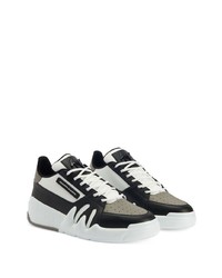 schwarze Leder niedrige Sneakers von Giuseppe Zanotti