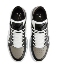 schwarze Leder niedrige Sneakers von Giuseppe Zanotti