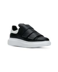 schwarze Leder niedrige Sneakers von Alexander McQueen