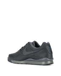 schwarze Leder niedrige Sneakers von Nike