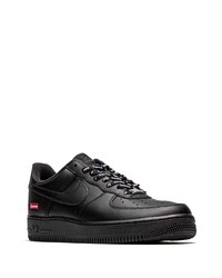 schwarze Leder niedrige Sneakers von Nike