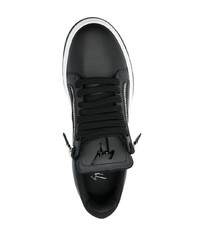 schwarze Leder niedrige Sneakers von Giuseppe Zanotti