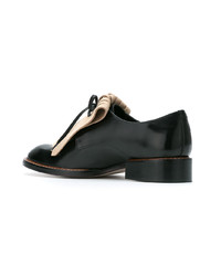 schwarze Leder Oxford Schuhe von Sarah Chofakian
