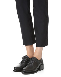 schwarze Leder Oxford Schuhe von DKNY