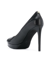 schwarze Leder Pumps mit Ausschnitten von MICHAEL Michael Kors