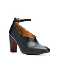 schwarze Leder Pumps von Chie Mihara