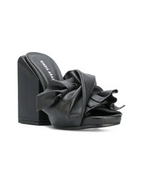 schwarze Leder Sandaletten von Cinzia Araia
