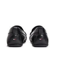 schwarze Leder Slipper von Tommy Hilfiger