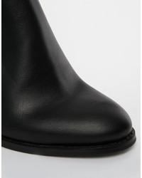 schwarze Leder Stiefeletten mit Ausschnitten von Asos