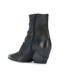 schwarze Leder Stiefeletten von Elena Iachi