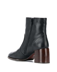 schwarze Leder Stiefeletten von Chie Mihara